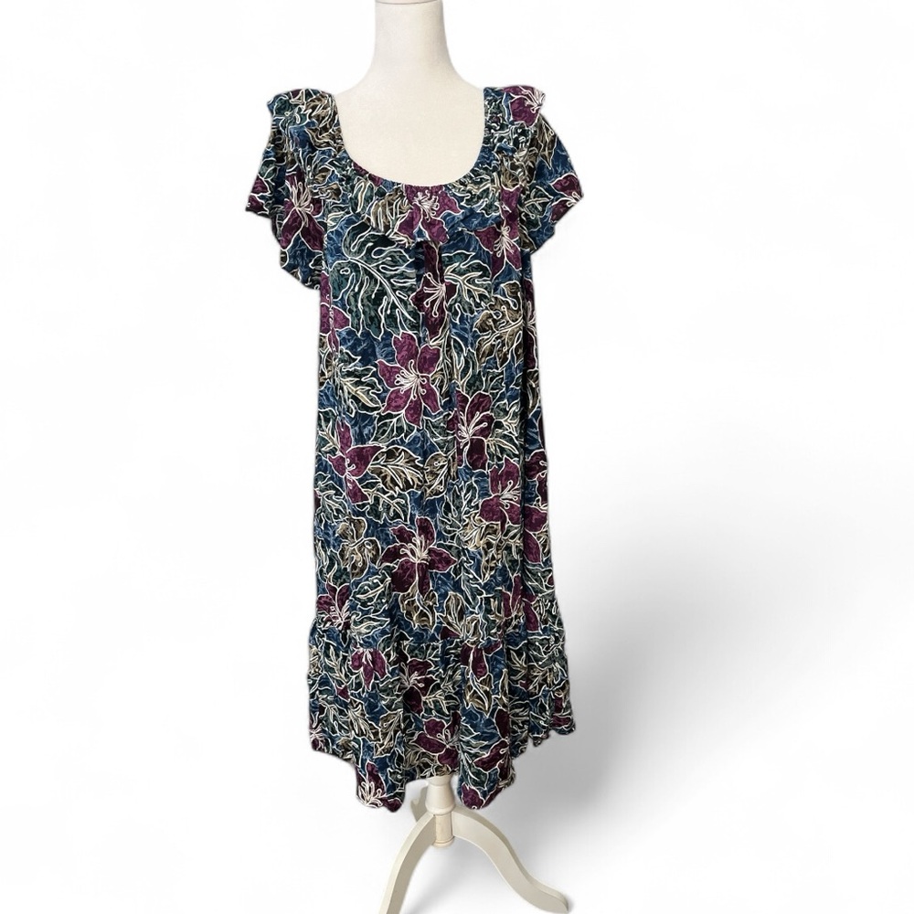 Hilo Hattie Hawaiian Floral Dress